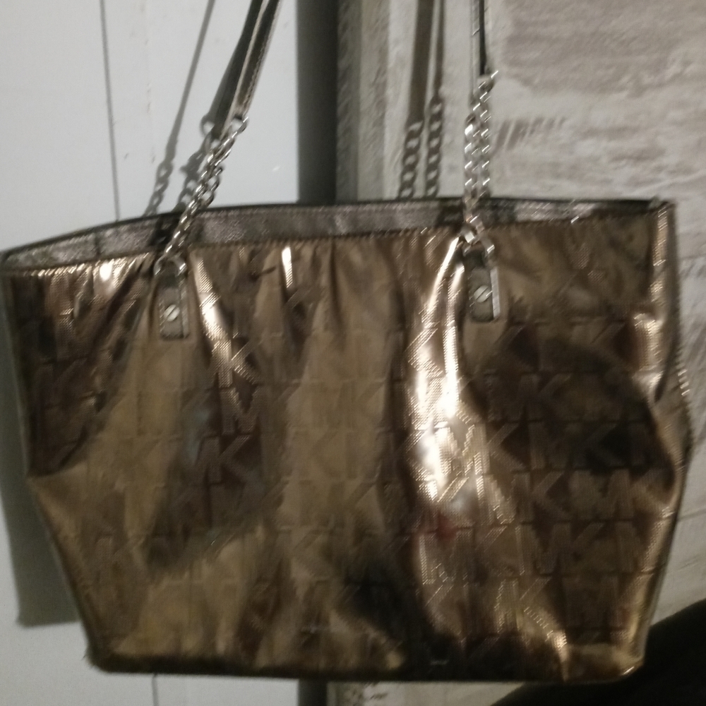 Michael kors tote